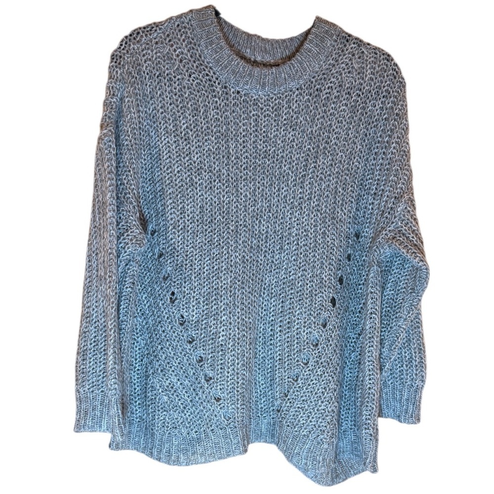 American Eagle Outfitters Glacier Gray Cable Knit Crew Neck Sweater Size S